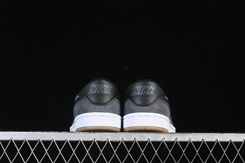 All categories Nk SB Dunk series Nike SB Fc Classic campus sneakers Nike SB Fc Classic Nike autumn and winter campus casual sneakers 909096-003